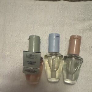 Wallflower Fragrance Trio in Green, Blue, and Pink